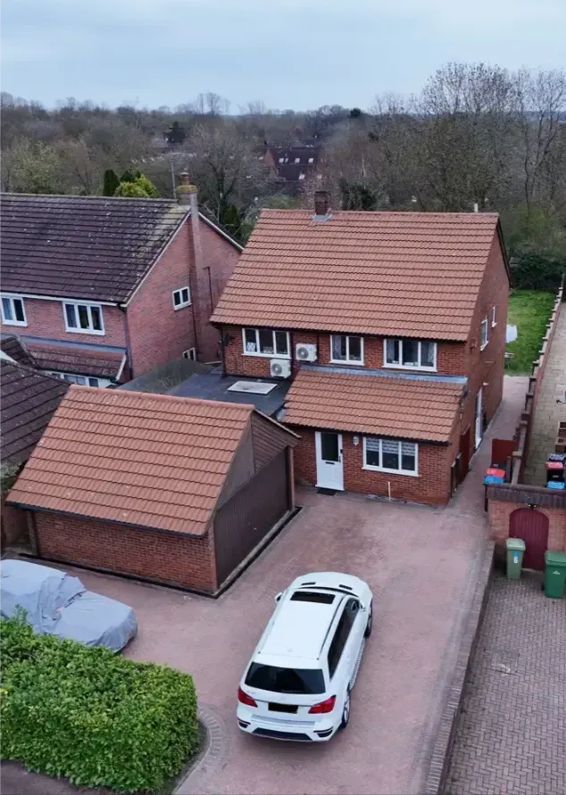 Professional exterior cleaning service in Bedford